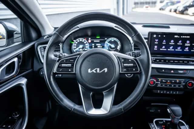 Kia Ceed Sportswagon (2023) thumbnail 32
