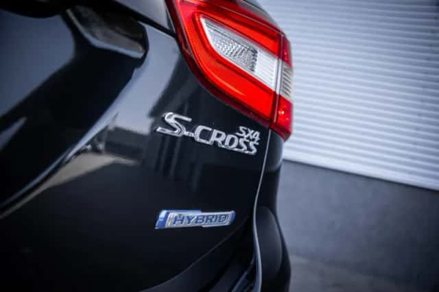 Suzuki S-Cross (2021) thumbnail 13