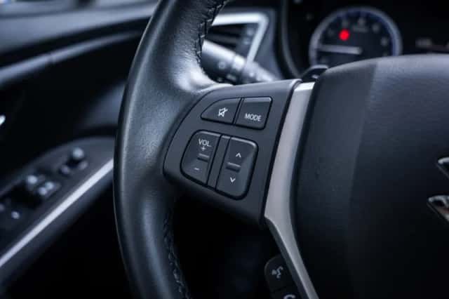 Suzuki S-Cross (2021) thumbnail 19