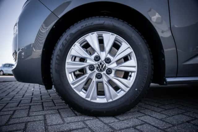 Volkswagen Multivan (2024) thumbnail 7