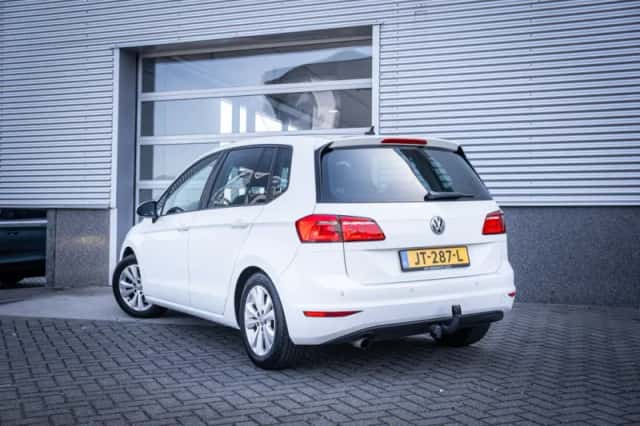 Volkswagen Golf (2016) thumbnail 13