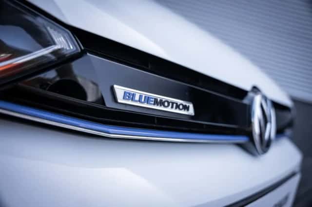 Volkswagen Golf (2016) thumbnail 4
