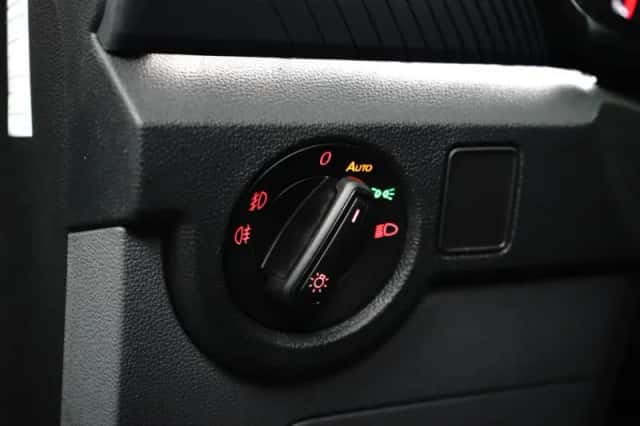 Volkswagen T-Cross (2020) thumbnail 20