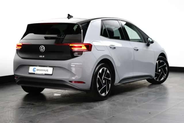 Volkswagen ID.3 (2025) thumbnail 4