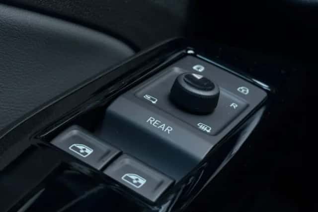 Volkswagen ID.4 (2026) thumbnail 19