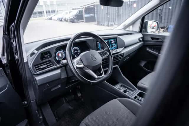 Volkswagen Caddy (2024) thumbnail 4