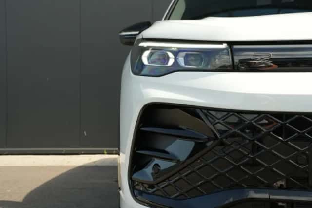 Volkswagen Tiguan (2026) thumbnail 3