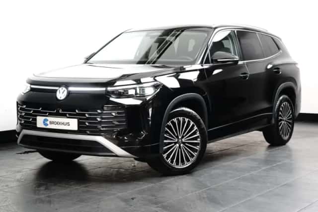 Volkswagen Tayron (2025) thumbnail 1