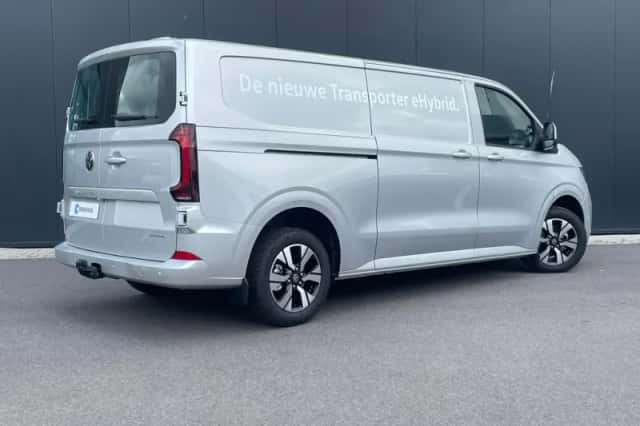 Volkswagen Transporter (2026) thumbnail 4