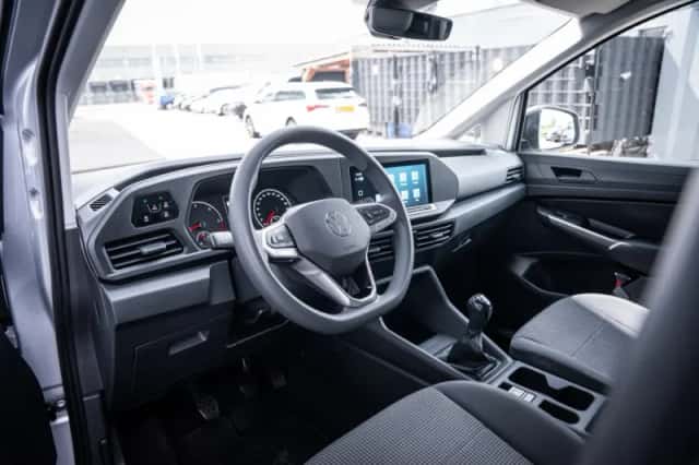 Volkswagen Caddy (2021) thumbnail 3