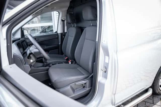Volkswagen Caddy (2021) thumbnail 5