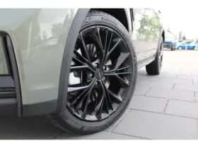 Lynk & Co 01 (2026) thumbnail 4