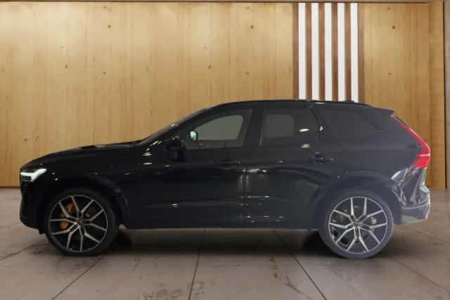 Volvo XC60 (2024) thumbnail 2
