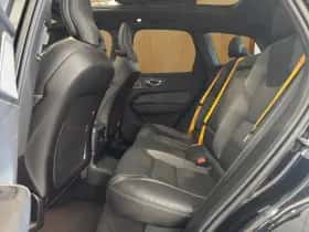 Volvo XC60 (2024) thumbnail 17