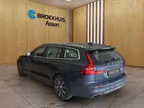 Volvo V60 (2021) thumbnail 3