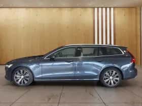 Volvo V60 (2021) thumbnail 5