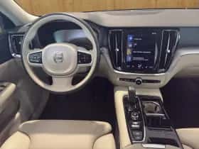 Volvo V60 (2021) thumbnail 8