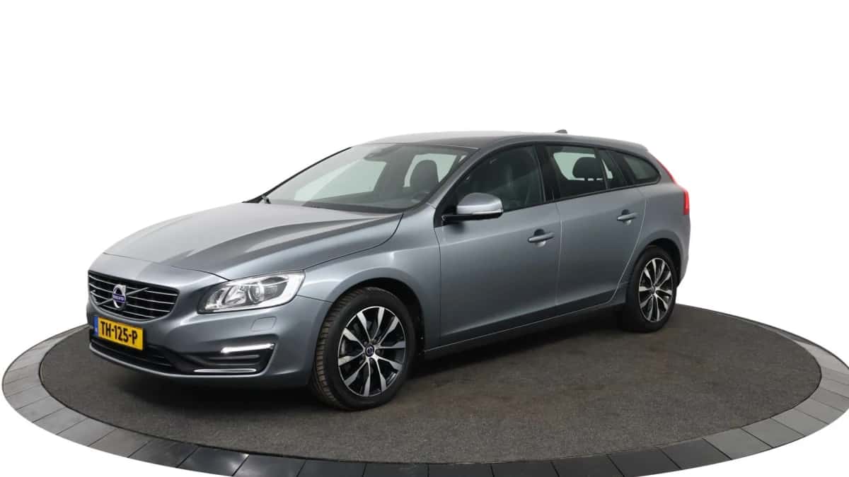 Volvo V60 (2018) — foto 1