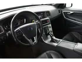 Volvo V60 (2018) thumbnail 28