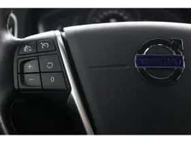 Volvo V60 (2018) thumbnail 44