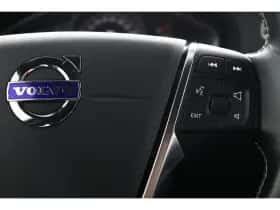 Volvo V60 (2018) thumbnail 45