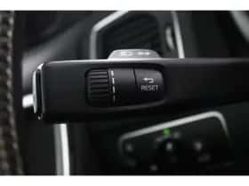 Volvo V60 (2018) thumbnail 6