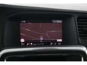 Volvo V60 (2018) thumbnail 52