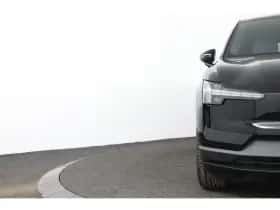Volvo EX30 (2025) thumbnail 33