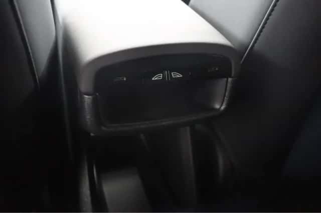 Volvo EX30 (2025) thumbnail 6