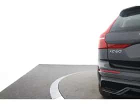 Volvo XC60 (2025) thumbnail 4