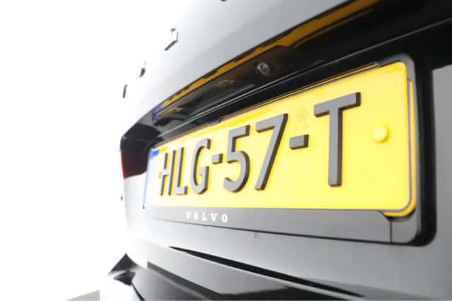 Volvo XC60 (2025) thumbnail 5