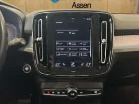 Volvo XC40 (2021) thumbnail 13
