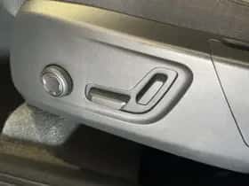 Volvo XC40 (2021) thumbnail 6