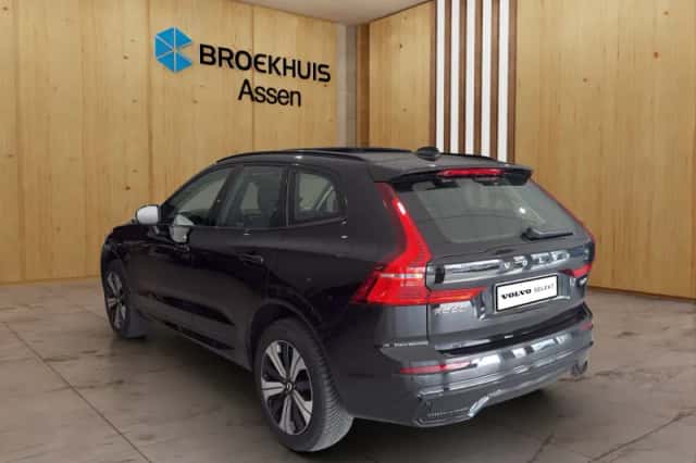 Volvo XC60 (2025) thumbnail 4