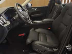 Volvo XC60 (2025) thumbnail 8