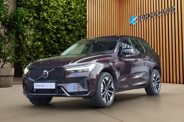 Volvo XC60 (2025) thumbnail 1