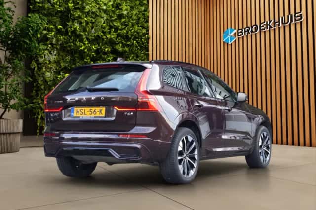 Volvo XC60 (2025) thumbnail 2