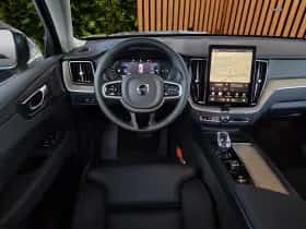 Volvo XC60 (2025) thumbnail 11