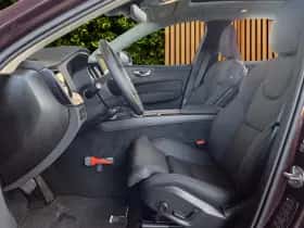 Volvo XC60 (2025) thumbnail 5