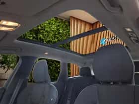 Volvo XC60 (2025) thumbnail 6