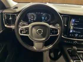 Volvo V60 (2020) thumbnail 8