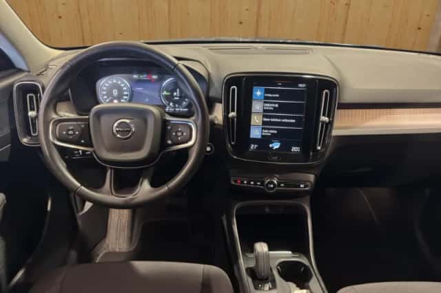 Volvo XC40 (2021) thumbnail 5