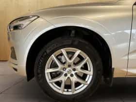 Volvo XC60 (2018) thumbnail 13