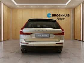 Volvo XC60 (2018) thumbnail 4