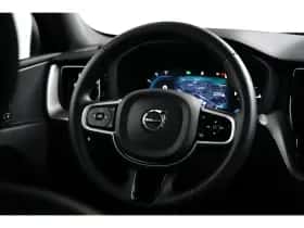 Volvo XC60 (2025) thumbnail 12