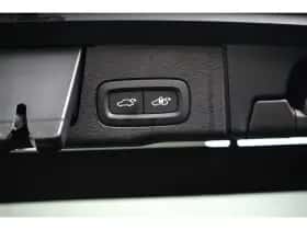 Volvo XC60 (2025) thumbnail 16