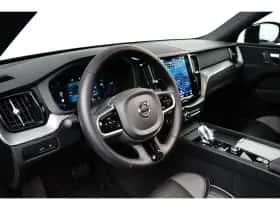 Volvo XC60 (2025) thumbnail 22