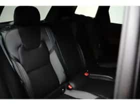 Volvo XC60 (2025) thumbnail 9