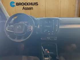 Volvo XC40 (2021) thumbnail 10