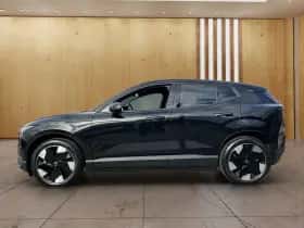 Volvo EX30 (2025) thumbnail 2